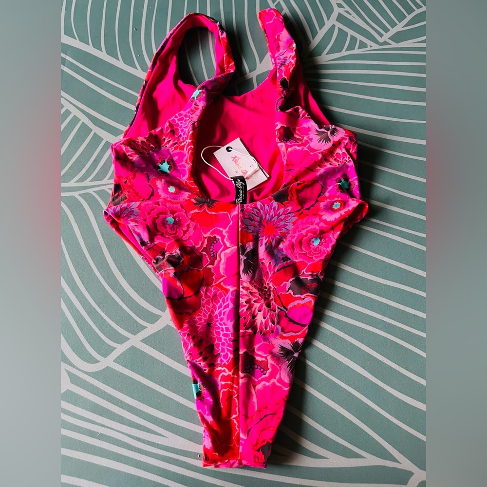 Reina Olga pink Floral Funky Print One-Piece Swimsuit Size 1 - Picture 4 of 7